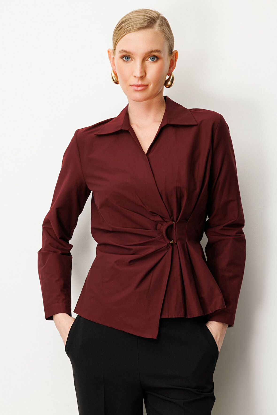 Ekol Kadın Kruvaze Yaka Önü Tokalı Bluz 3047 Bordo