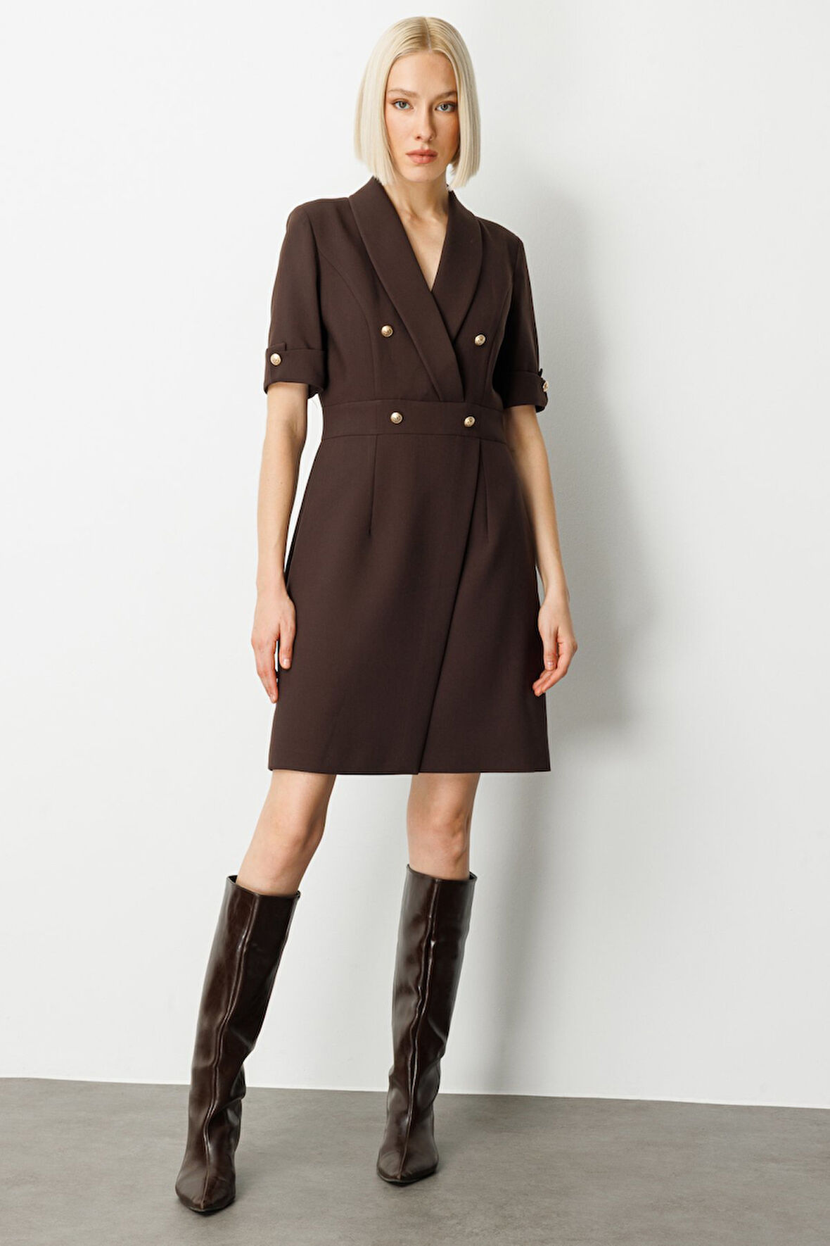 Ekol Kadın Kruvaze Yaka Süs Düğmeli Elbise 4017 Kahverengi