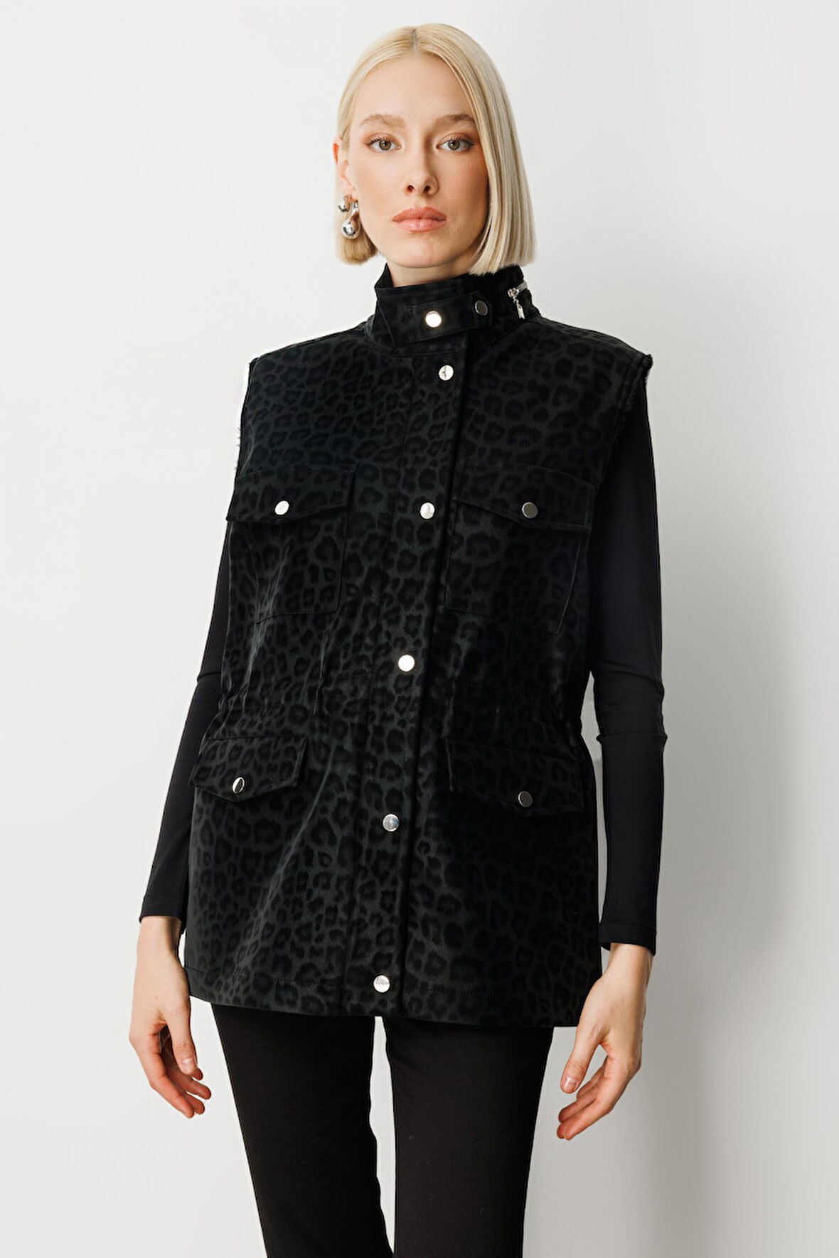 Ekol Kadın Peluş Astarlı Kapak Cepli Yelek 8503 Black