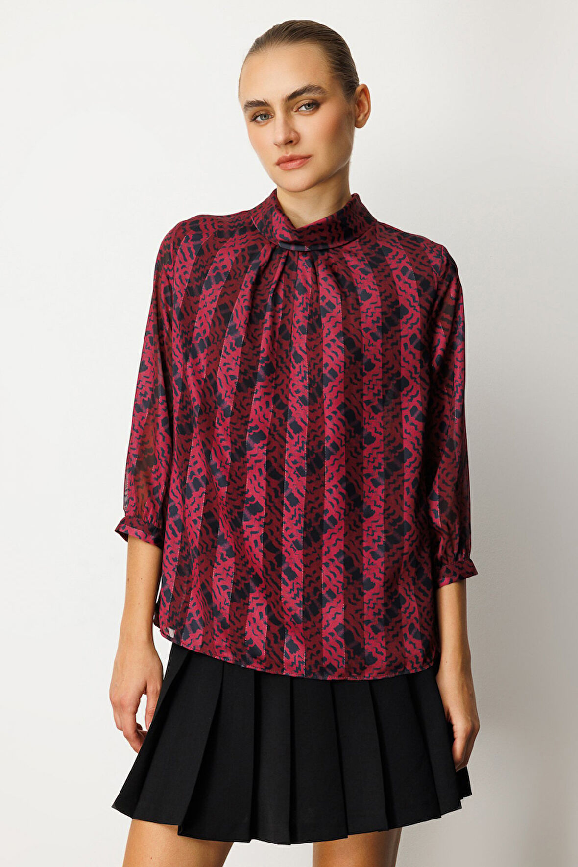 Ekol Kadın Göğsü Pencere Detaylı Desenli Bluz 3053 Bordo