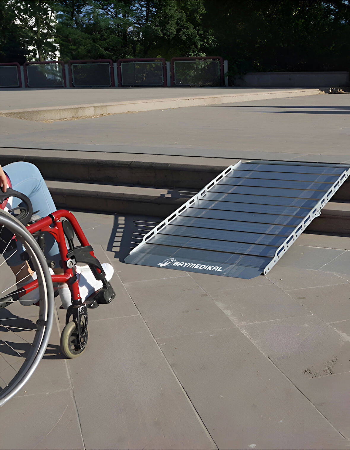 Engelli Rampası | Katlanır, Portatif, Kaymaz Yüzeyli, Yüksek Taşıma Kapasiteli 120x80cm