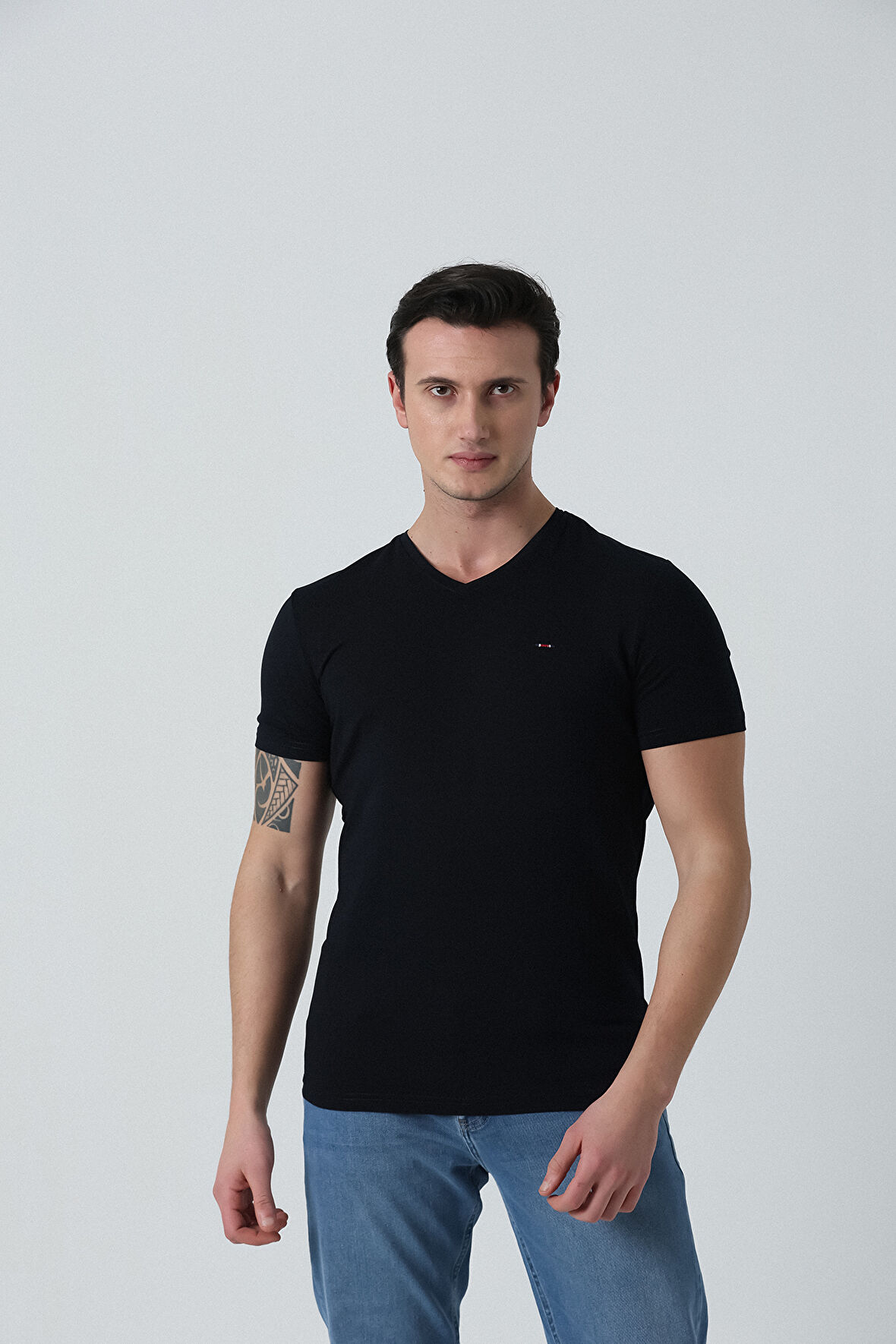 BROTHERS ERKEK V YAKALI  LOGO NAKIŞLI LİKRA SÜPREM BASIC T-SHIRT LACİVERT