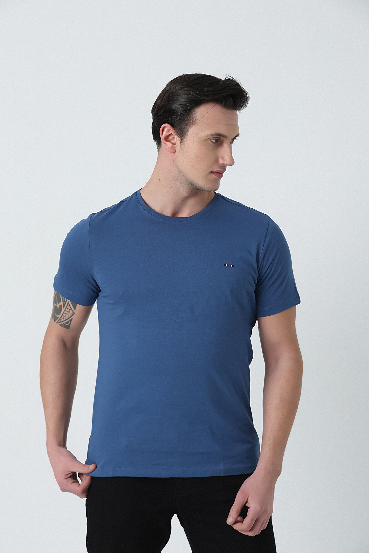 BROTHERS ERKEK BİSİKLET YAKA  LOGO NAKIŞLI BASIC LİKRA SÜPREM T-SHIRT İNDİGO MAVİ