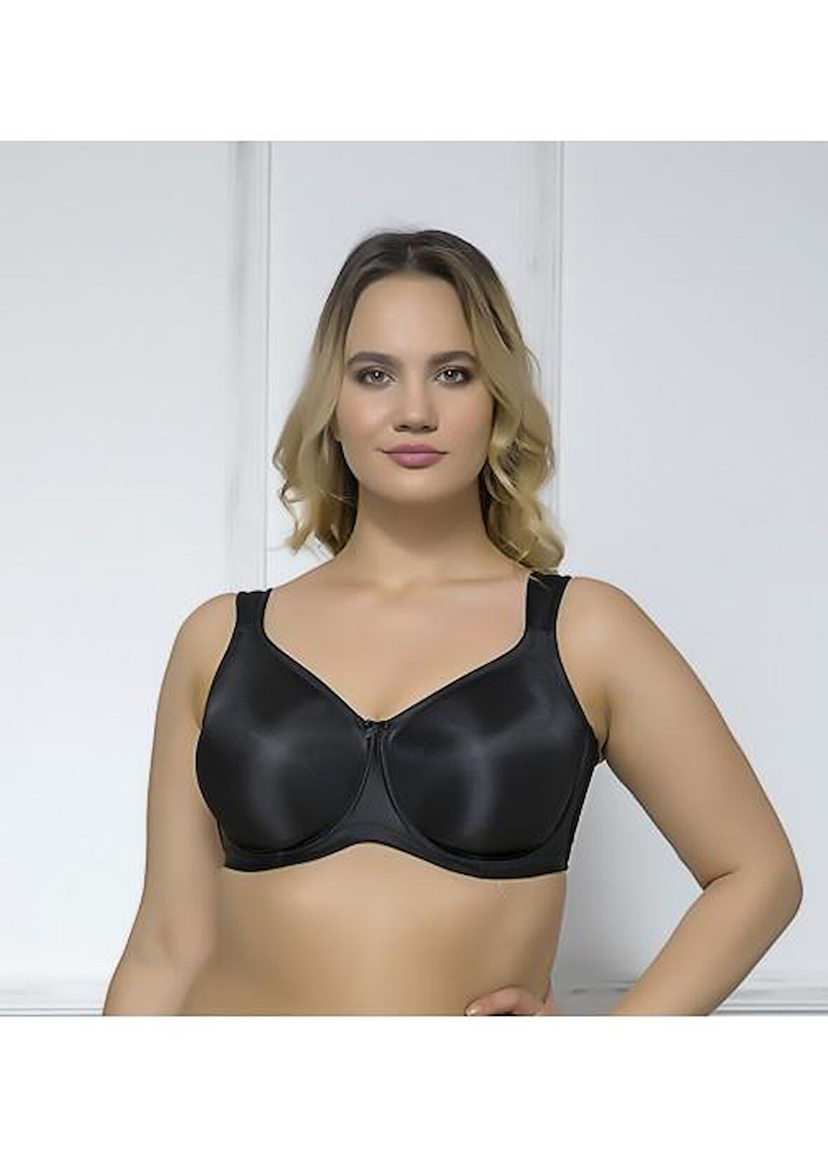 Moonlight 2119 Siyah Balenli 2 Beden Küçülten Kalın Askılı Toparlayıcı Sütyen 