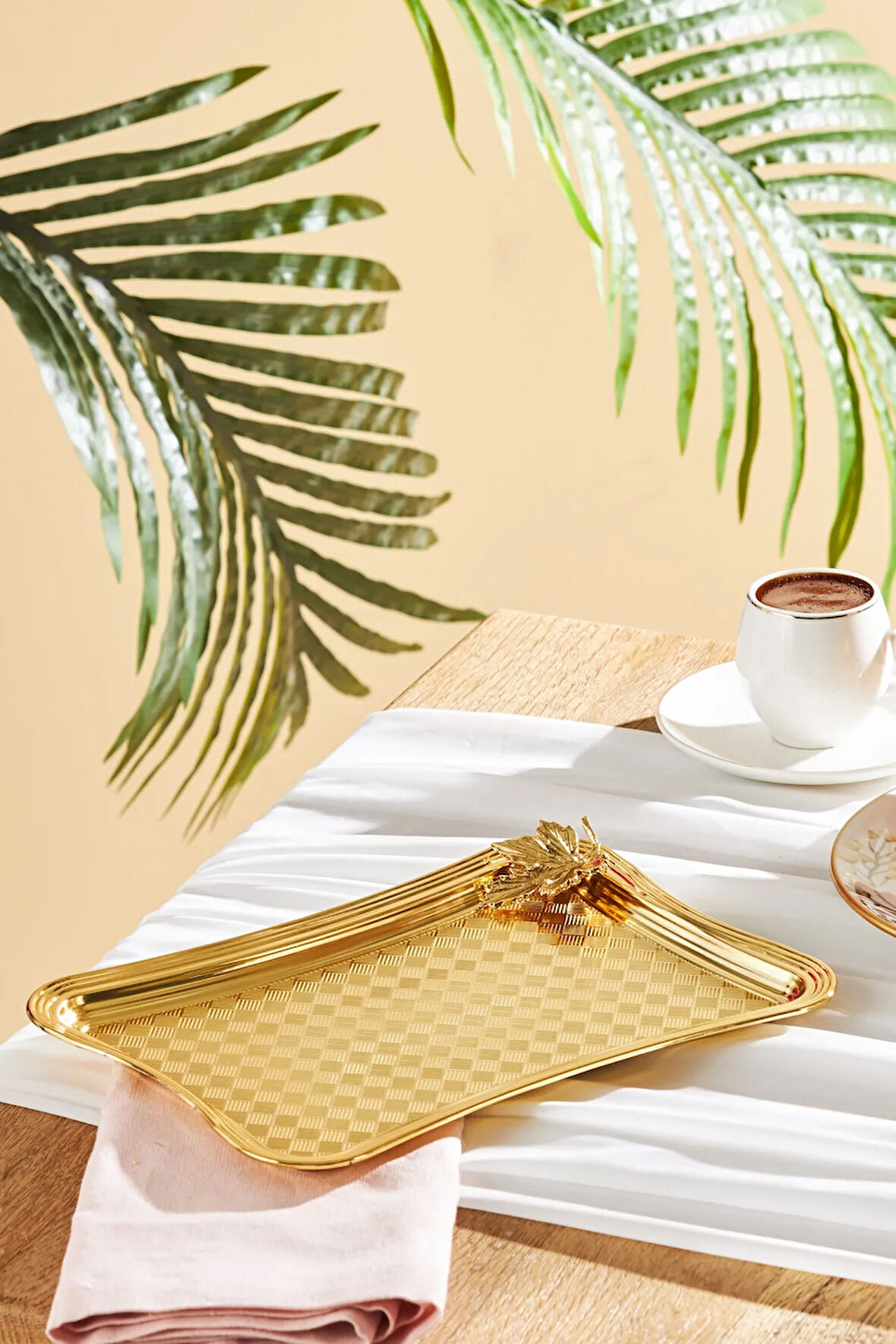 Emsan Leafy Dikdörtgen Tepsi Gold