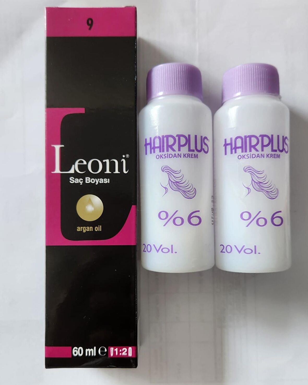 Saç Boyası 60ml Çok Açık Sarı 9+ 2 adet Oksidan 20 volum 60ml