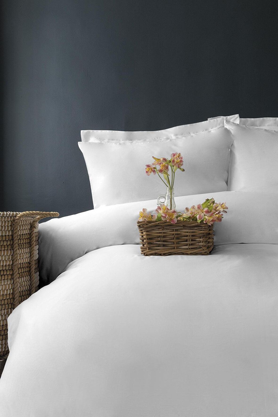 İssimo Home 300 TC Düz Pamuk Saten Çift Kişilik Nevresim Takımı