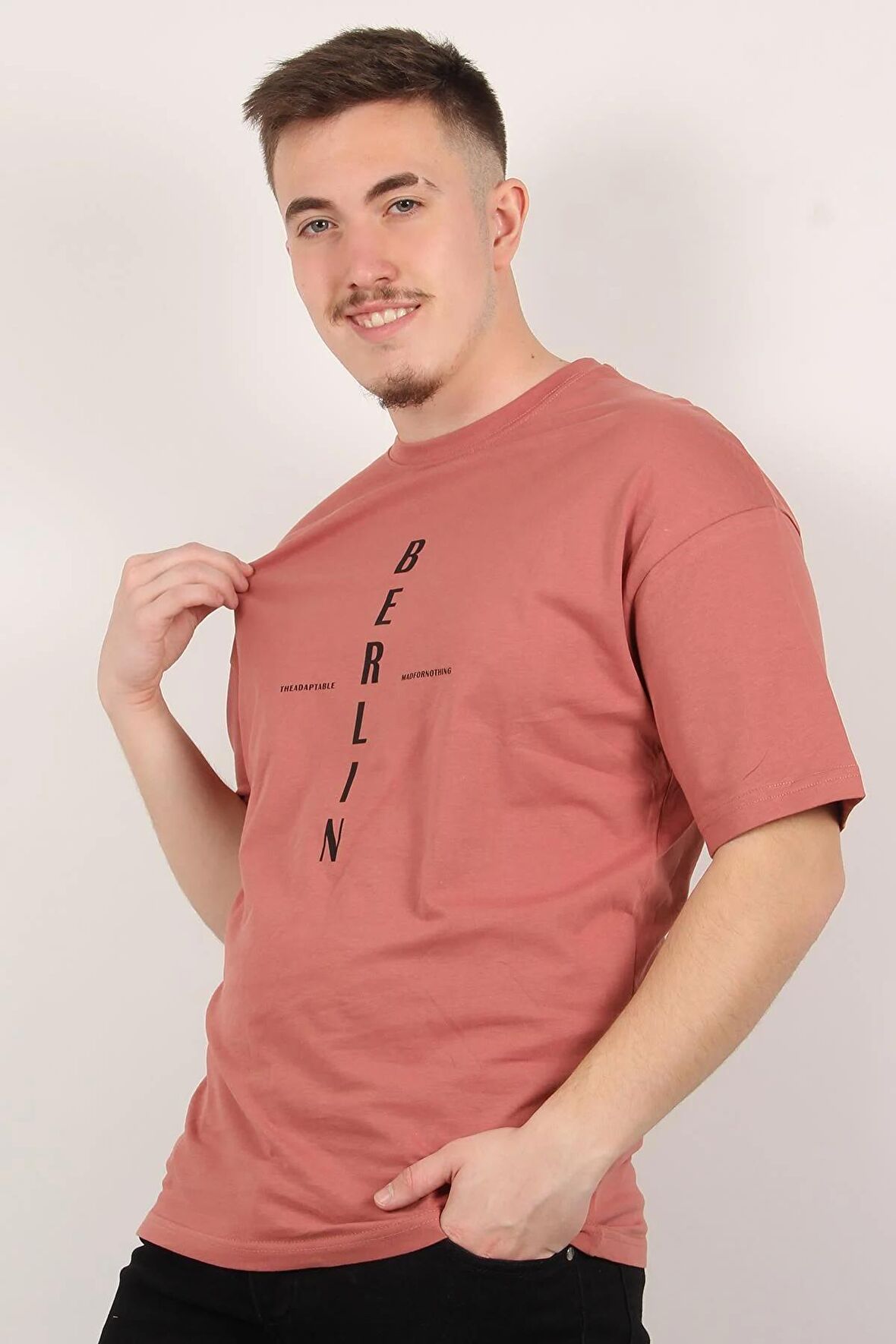 3519 Berlin Yazılı Oversize O Yaka Tshirt