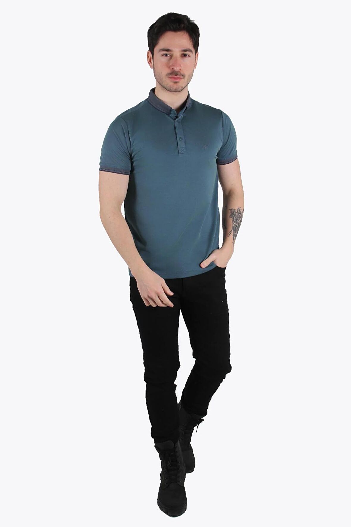 1694 Ayaklı Gömlek Yaka T-shirt