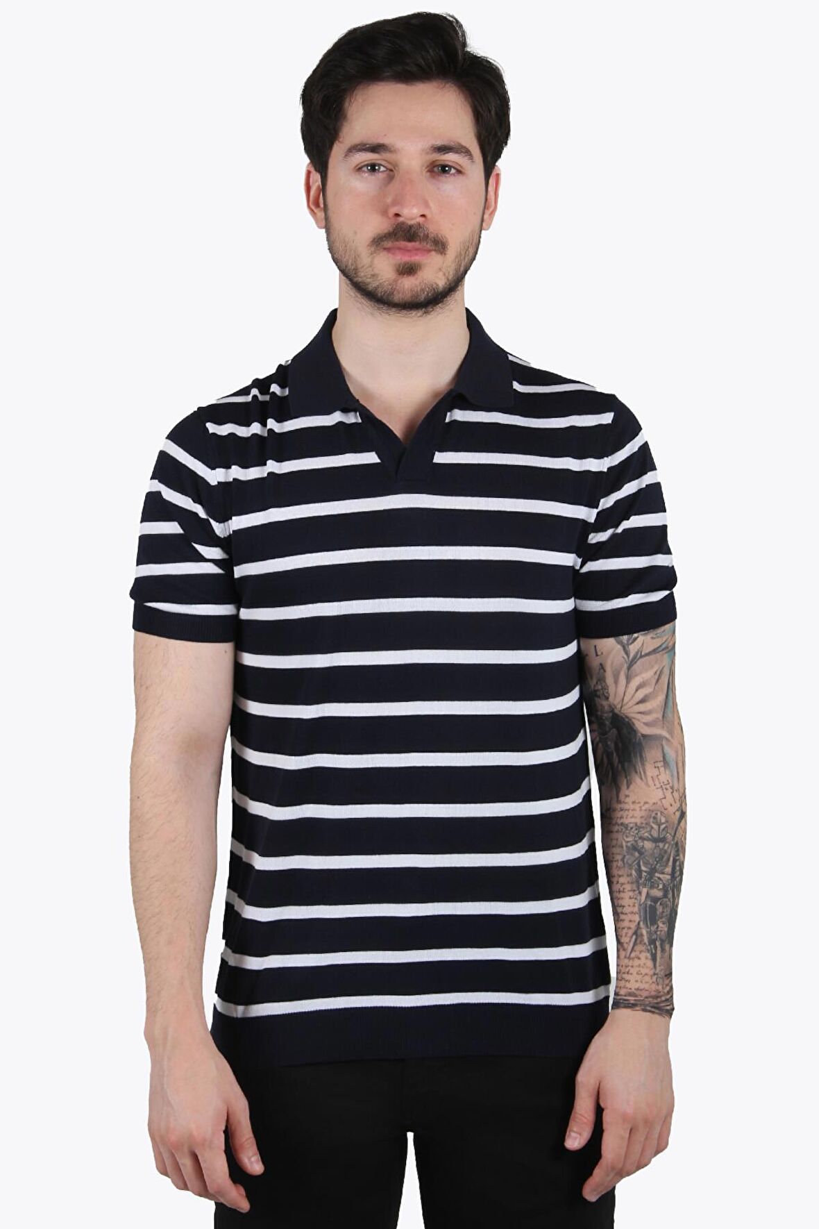 66520 Düğmesiz Polo Yaka Çizgili T-shirt