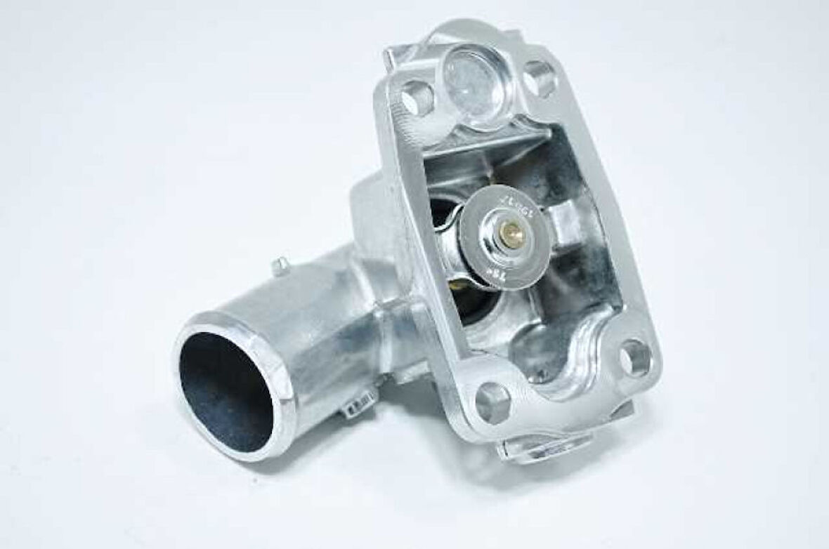 İveco Ticarı Termostat Govdeli Daıly 11> Fuso Canter 12> (f1c)(e5-E6-E6c) Tf35 Tf65 Tf85l Tf91b Temsa Prestij Sd - İveco 504353905
