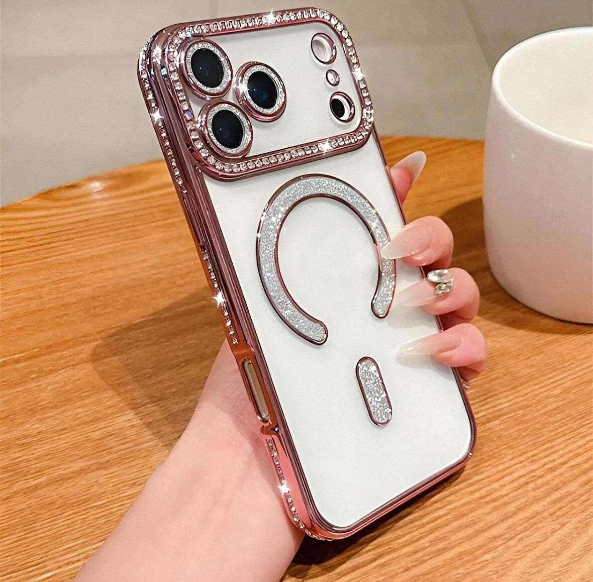 Iphone 17 Pro Uyumlu Şeffaf Taşlı MagSafe Özellikli Kılıf