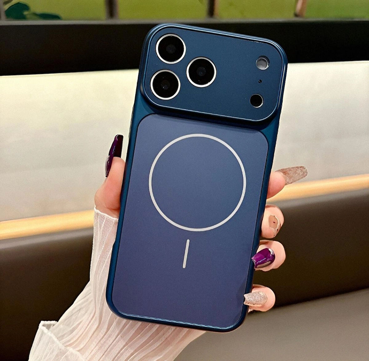 iPhone 16 Uyumlu MagSafe Özellikli 17 Görünümlü Kamera Korumalı ''AG Glass'' Premium Kılıf