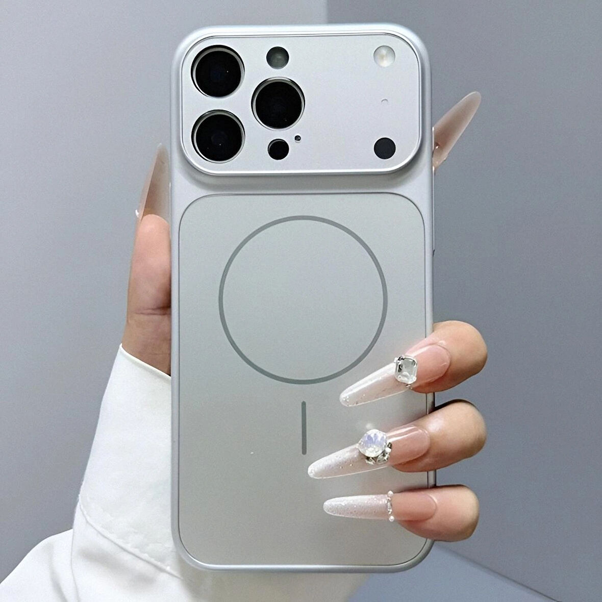  iPhone 15 ProMax Uyumlu MagSafe Özellikli 17 Görünümlü Kamera Korumalı ''AG Glass'' Premium Kılıf