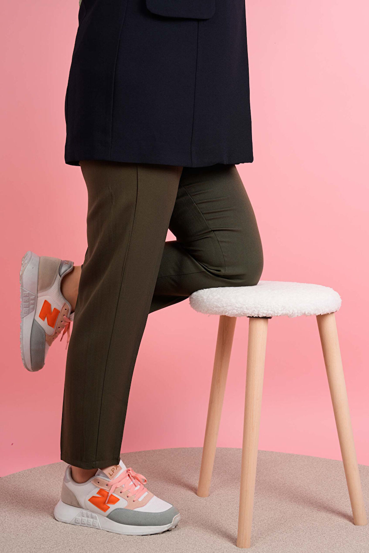 Kadın Dar Kalıp Havuç Pantolon Bel Lastikli Pantolon Haki