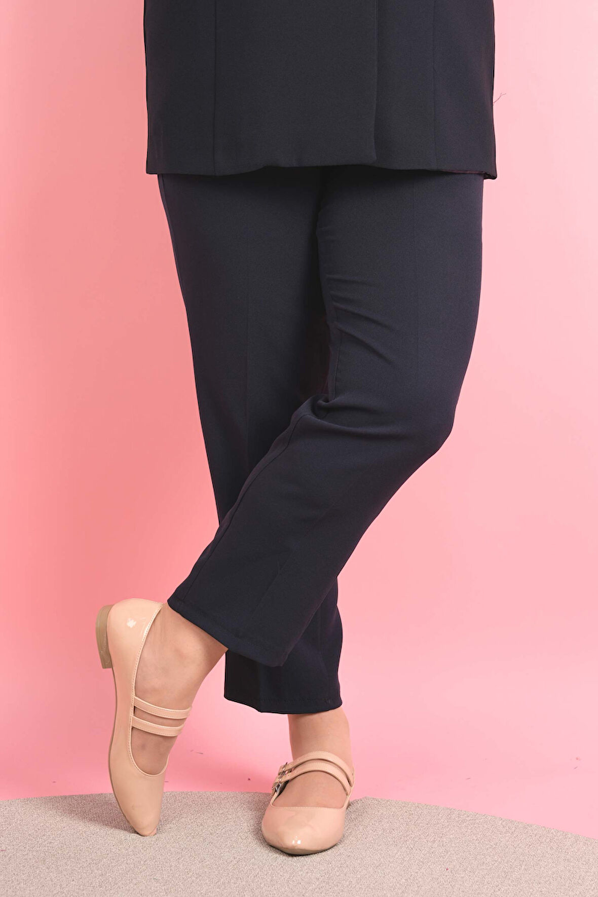 Kadın Dar Kalıp Havuç Pantolon Bel Lastikli Pantolon Lacivert