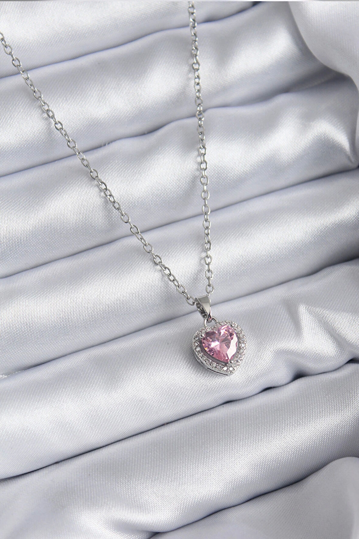 HediyeMarketim  Çelik Zincir Gümüş Renk Pembe Zirkon Taş Charm Model Kadın Kolye