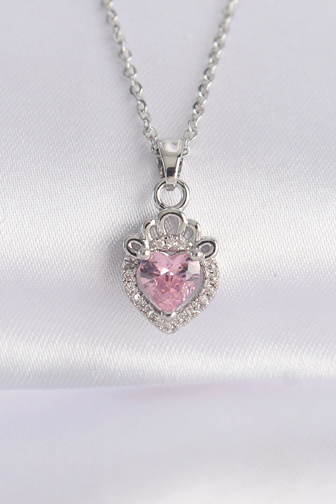 HediyeMarketim  Çelik Zincir Gümüş Renk Pembe Zirkon Taşlı Rapunzel Kolye