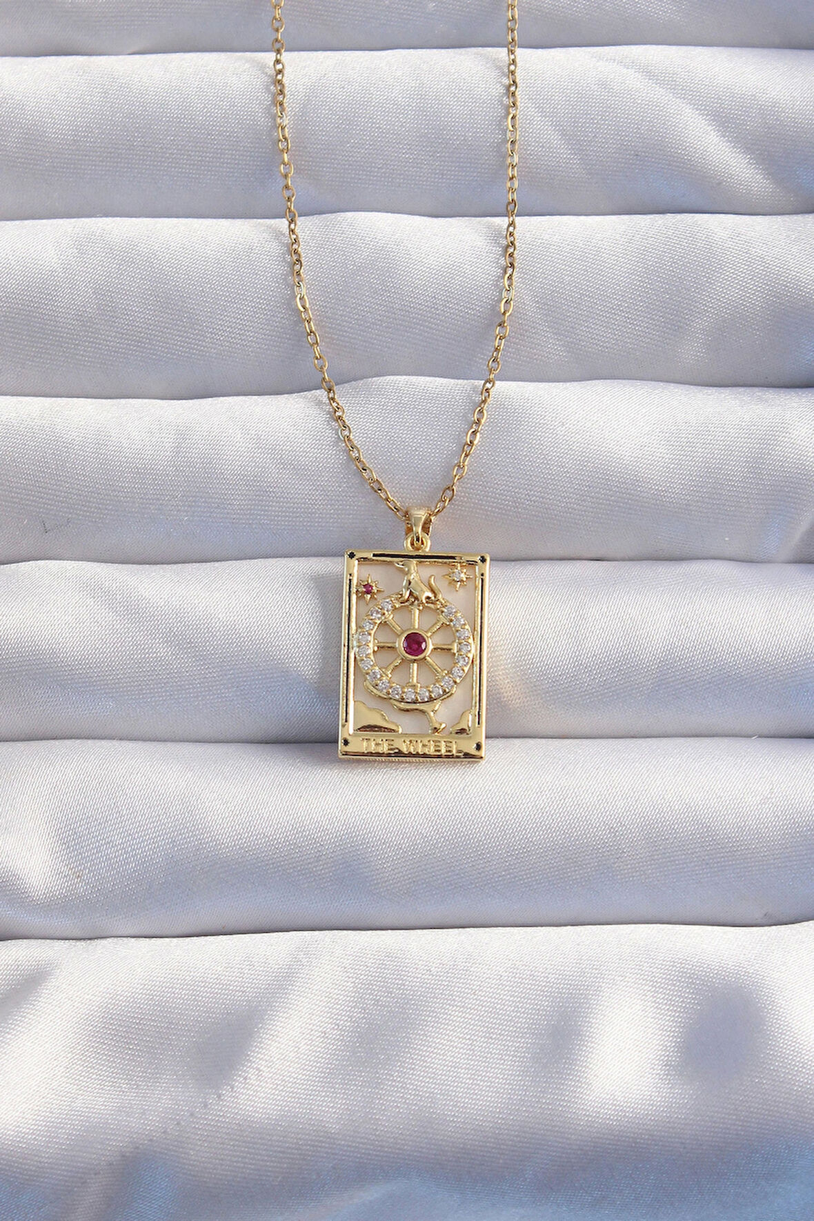 HediyeMarketim  Çelik Zincir Gold Renk Pembe Zirkon Taşlı Tarot Kolye