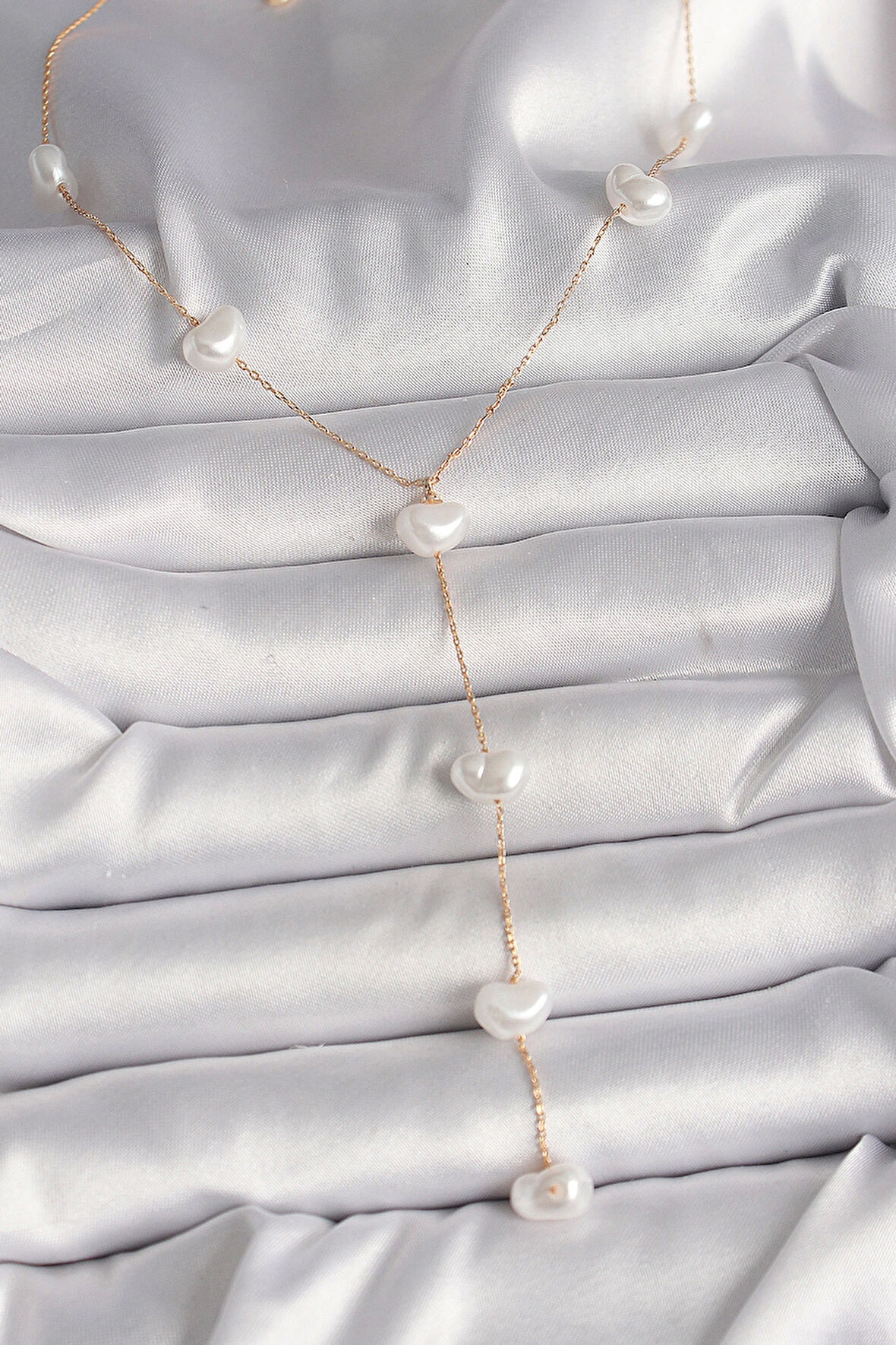 HediyeMarketim Pirinç Gold Renk İncili Kalp Zincir Kadın Kolye