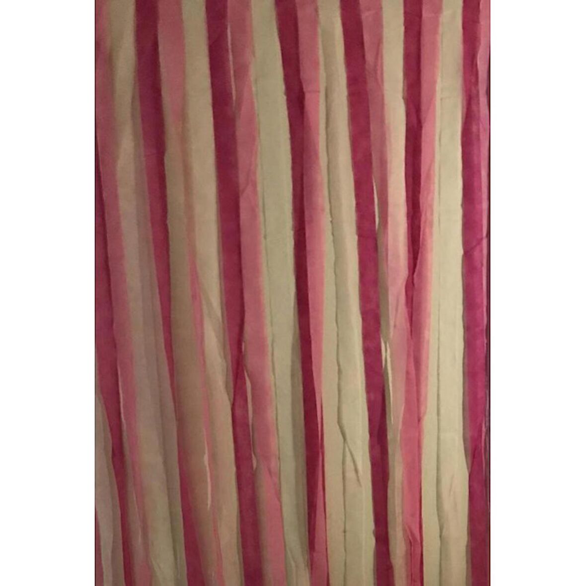 Arka Fon Tela Pembe  Süsü