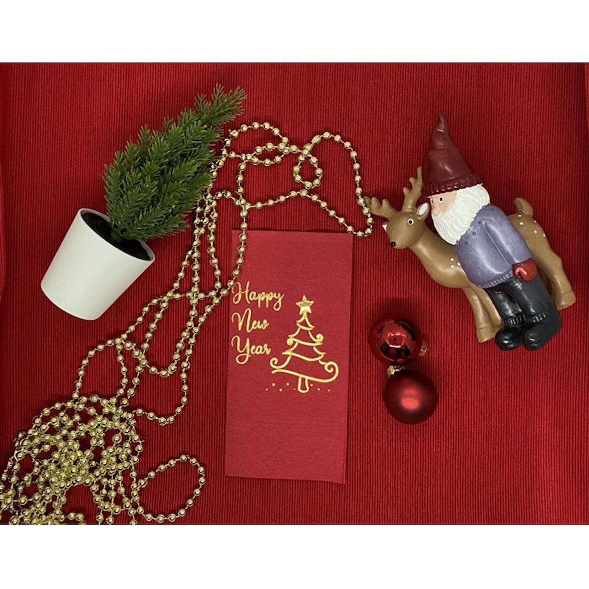 Gold Yaldızlı Kırmızı Happy New Year Çam Ağacı Peçete