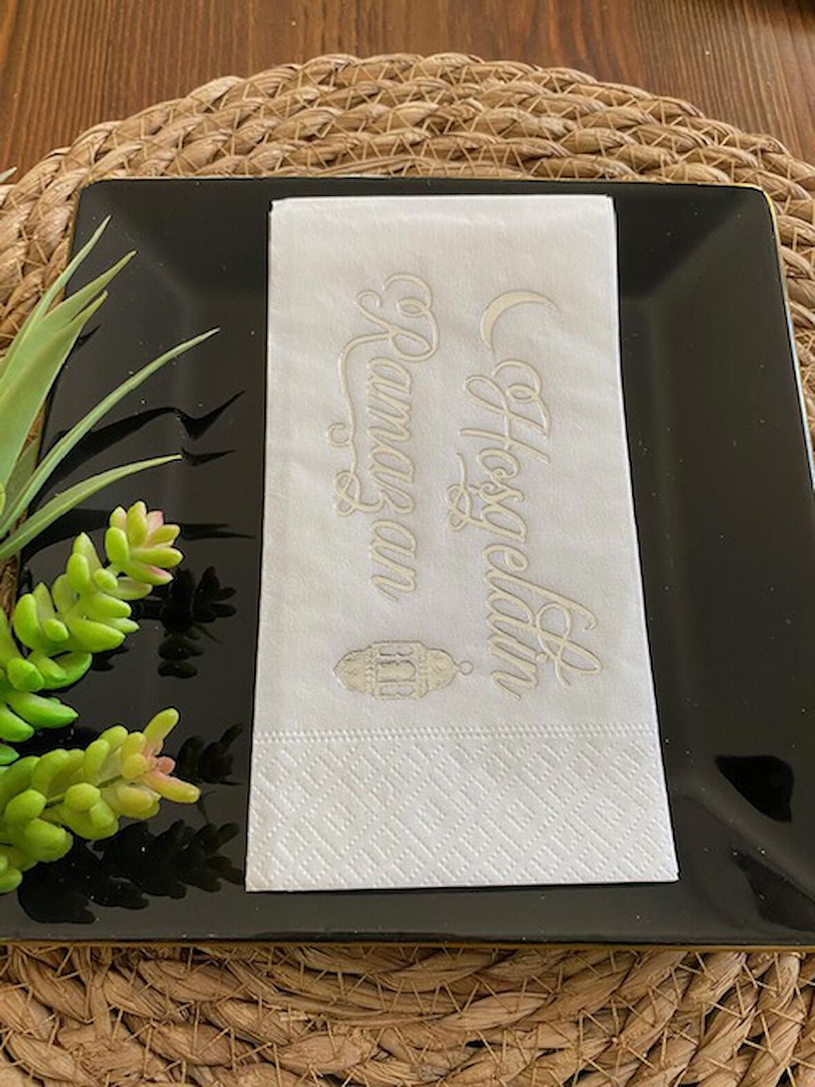 Gümüş Yaldızlı Beyaz Hoş Geldin Ramazan Peçete 16 lı