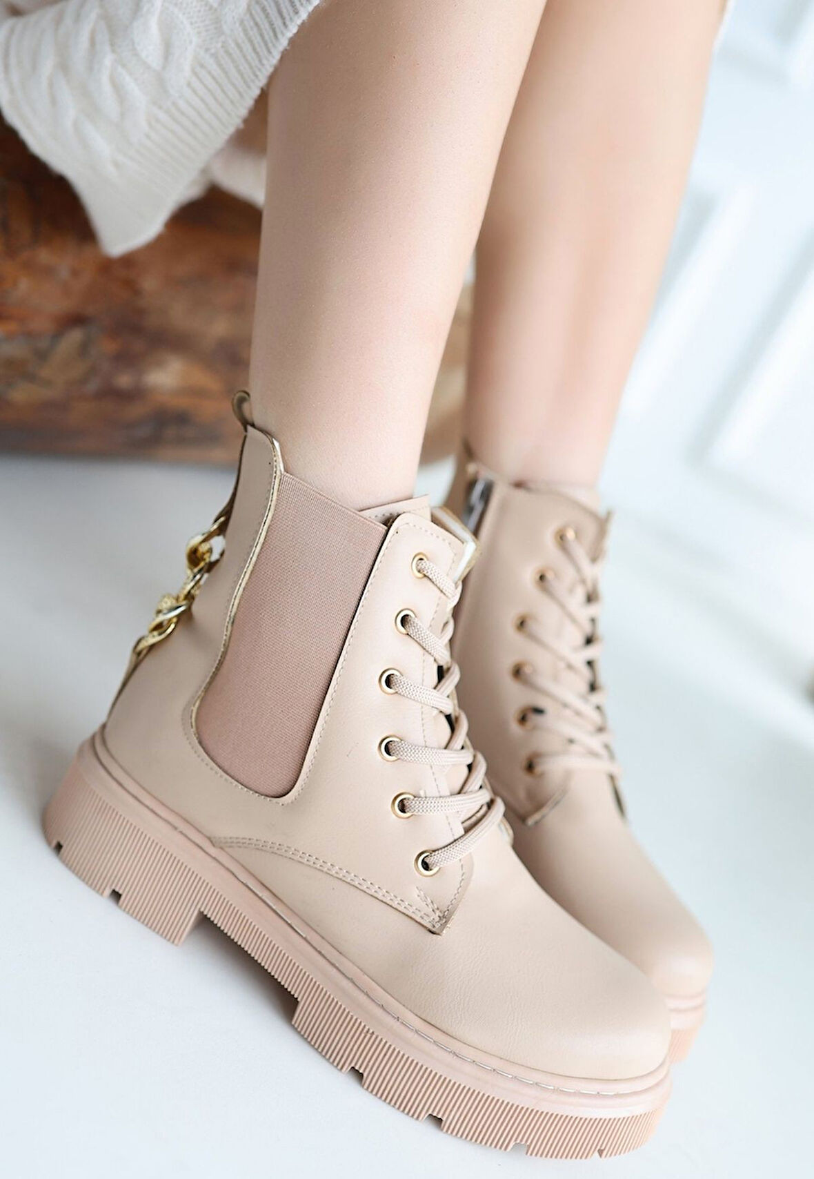 Harte Nude Cilt Bağcıklı Bot - Lisinya