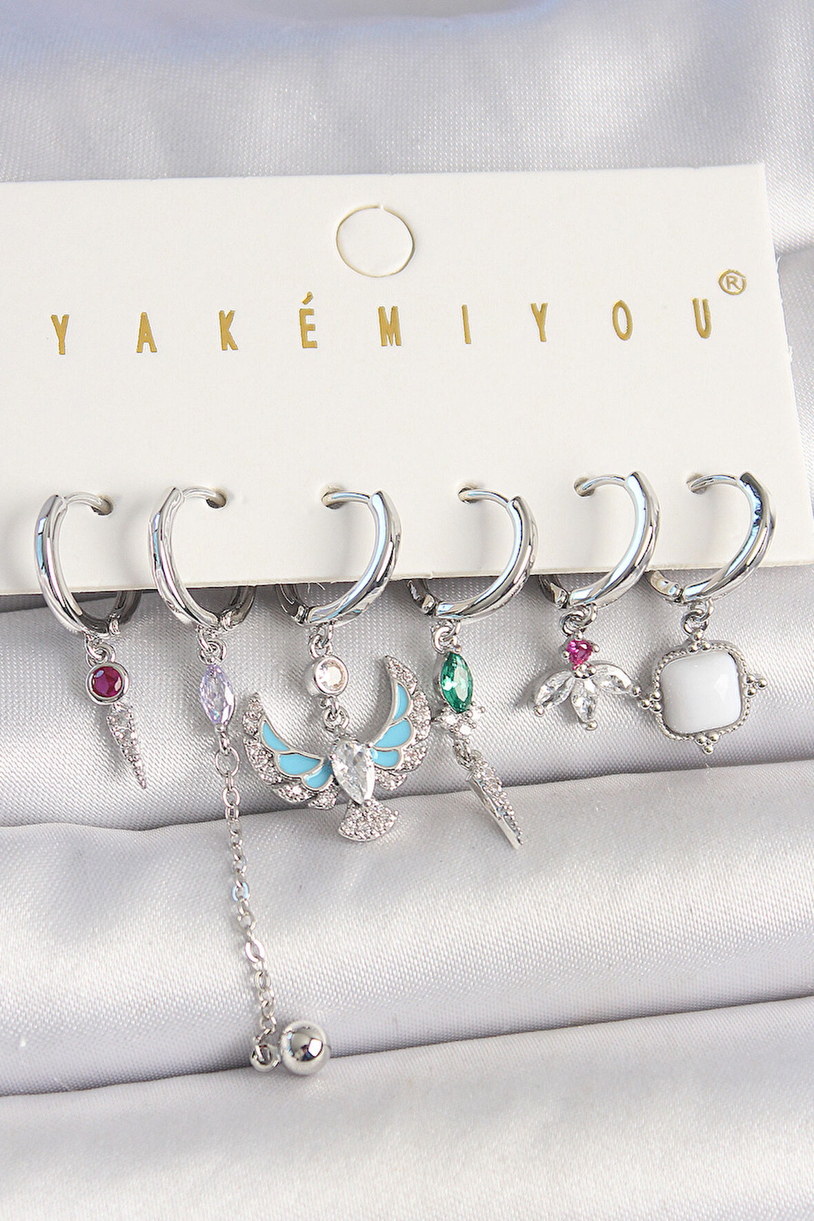 Pirinç Gümüş Renk Zirkon Taşlı Kuş Figür Çiçek Detay 6'Lı Kadın Kombin Küpe - Lisinya