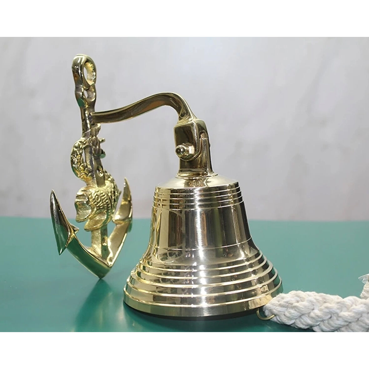 Pirinç Duvara Asmalı Çapalı Çan 6098 ( Lisinya )