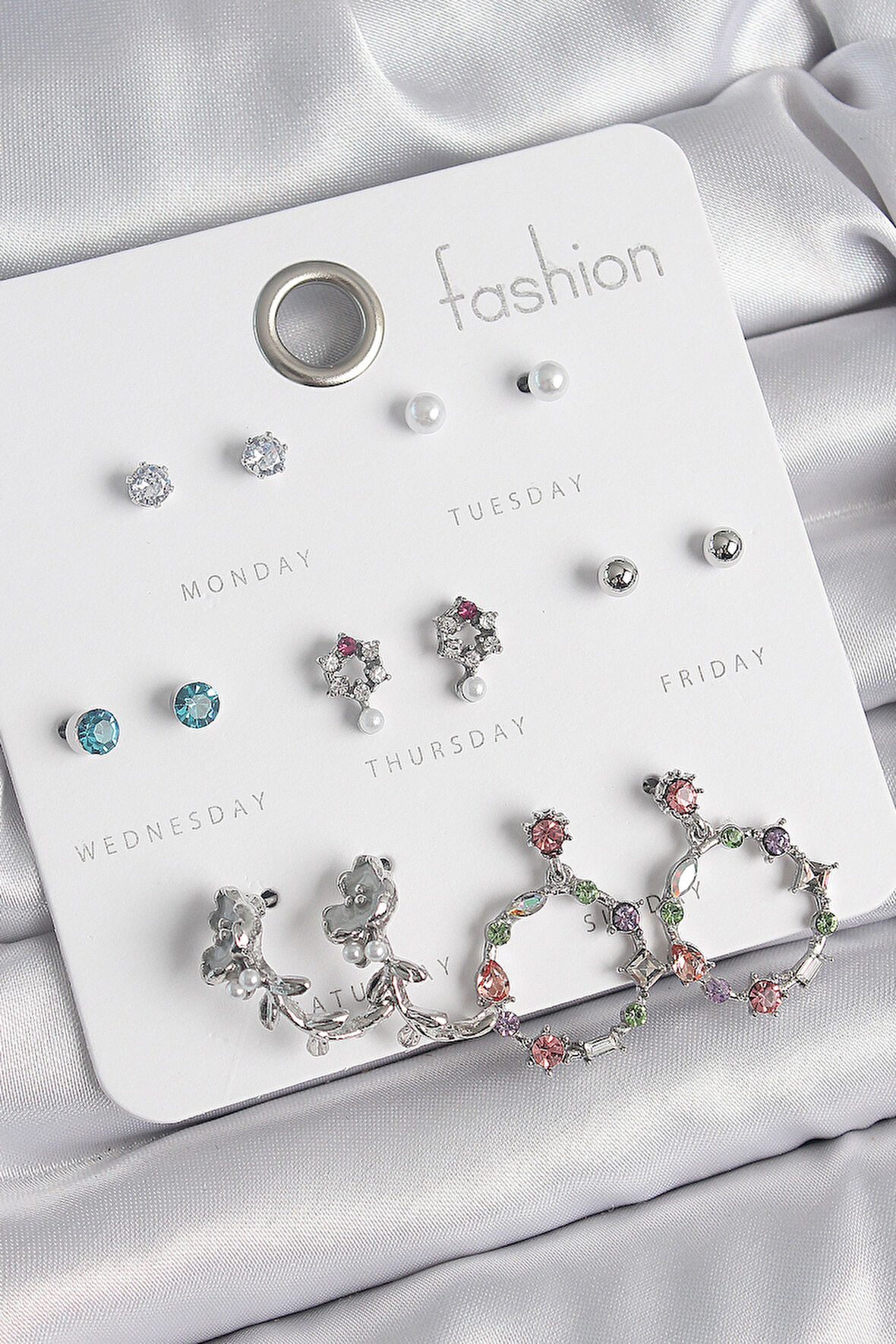 Pirinç Gümüş Renk Zirkon Taşlı Gül Figür Halka Model 7 Çift Kadın Küpe Seti - Lisinya