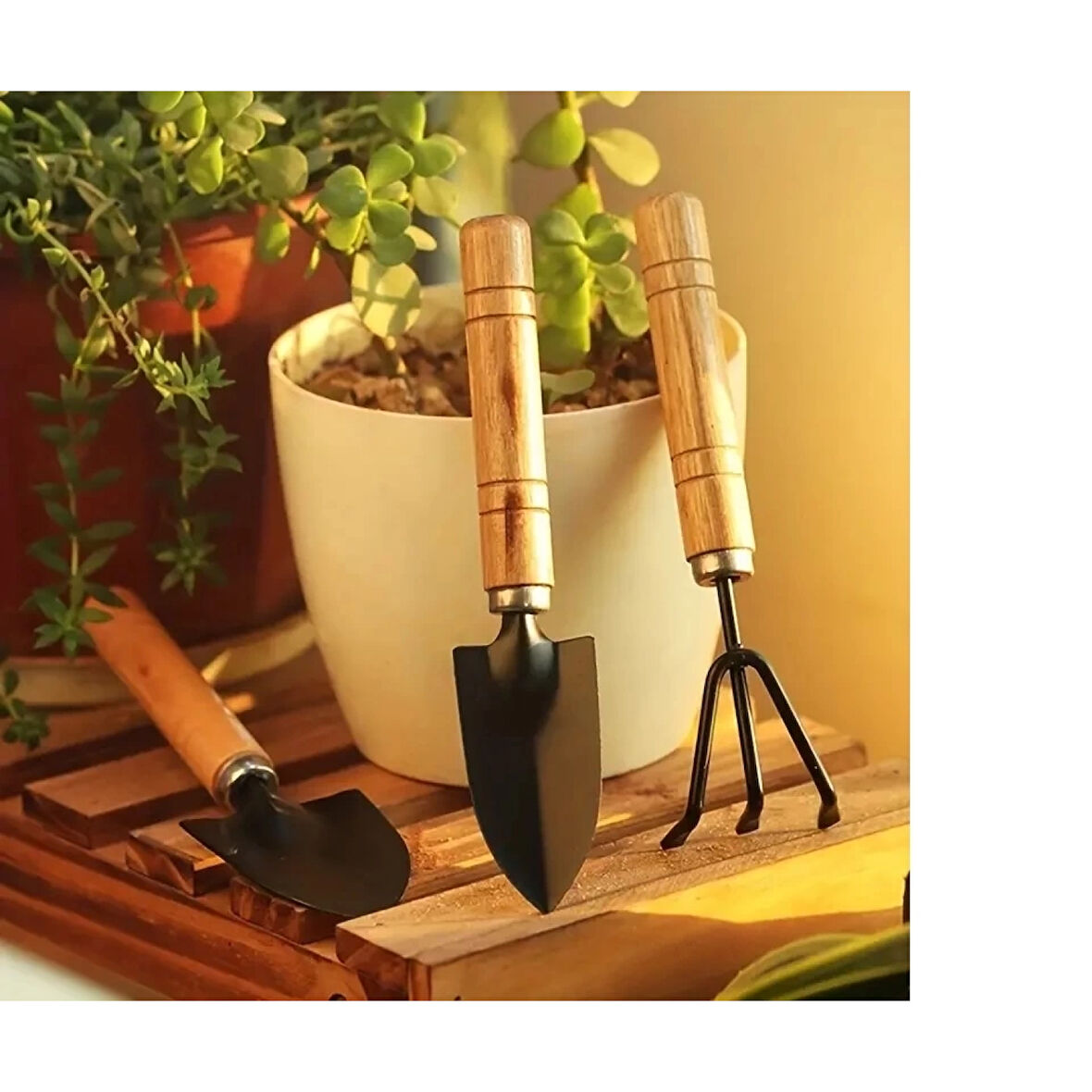 Portatif Kazma Kürek Tırmık Seti ( Lisinya )