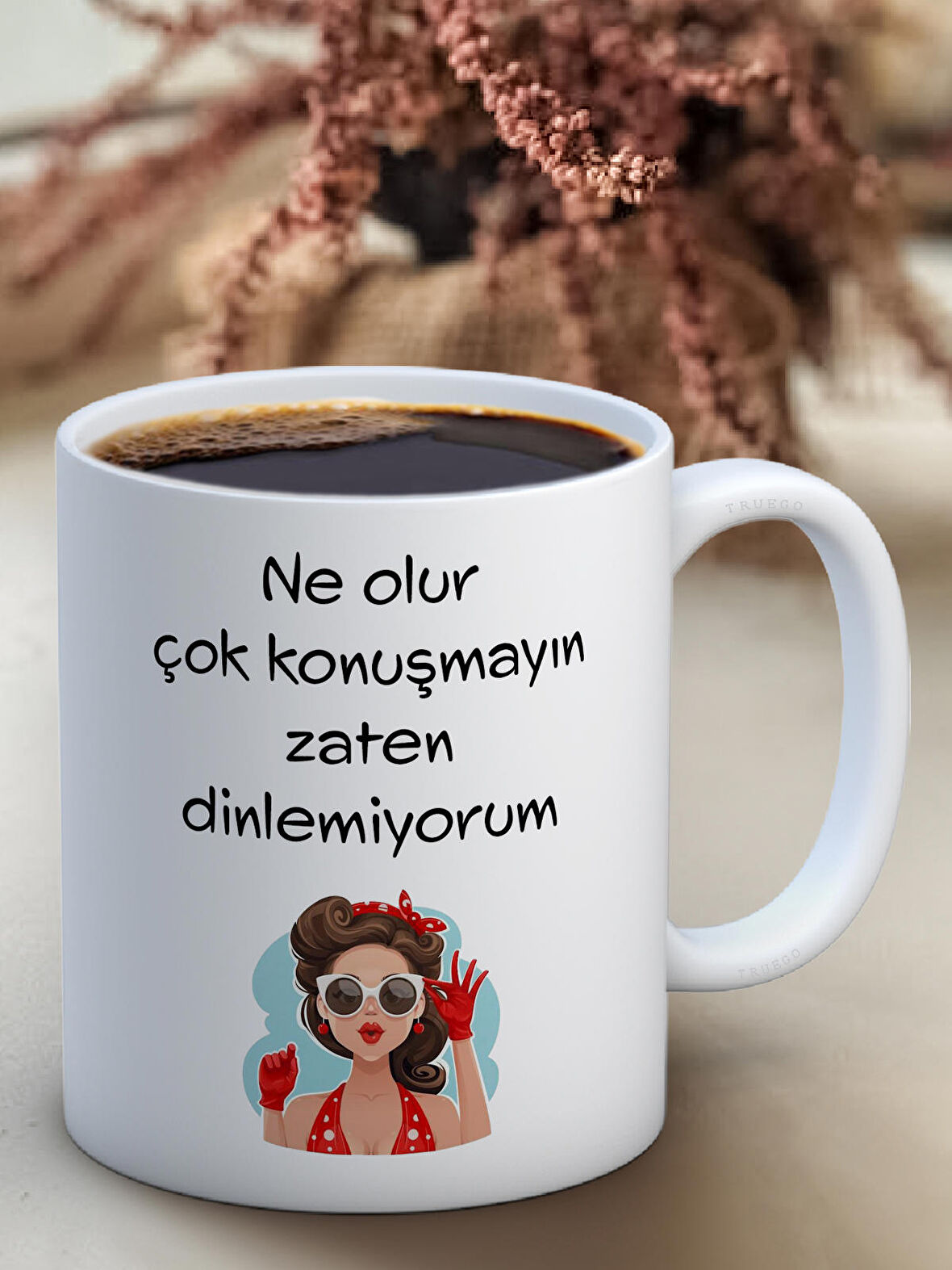 Baskılı Kupa Bardak Seramik Mug - Dinlemiyorum