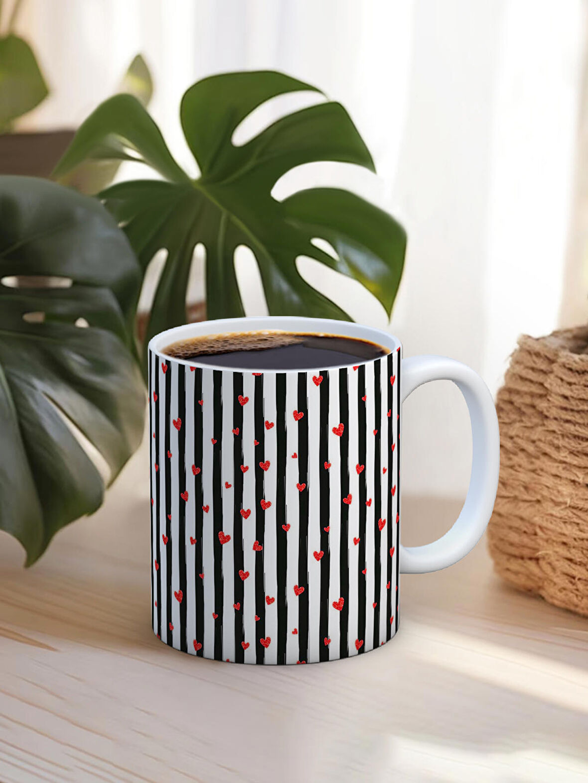 Baskılı Kupa Bardak Seramik Mug - Piyano Küçük Kalpler