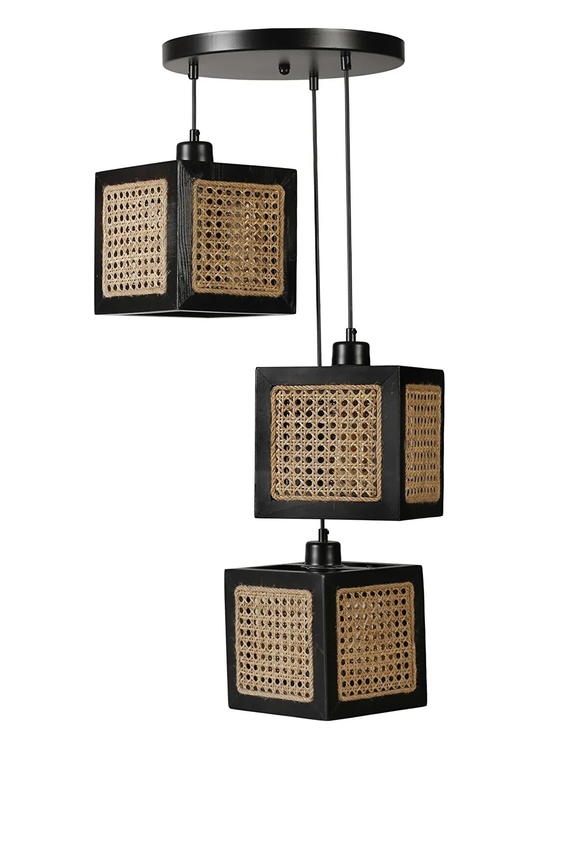 KUMSAL 3 LÜ TEPSİLİ SİYAH RATTAN AVİZE