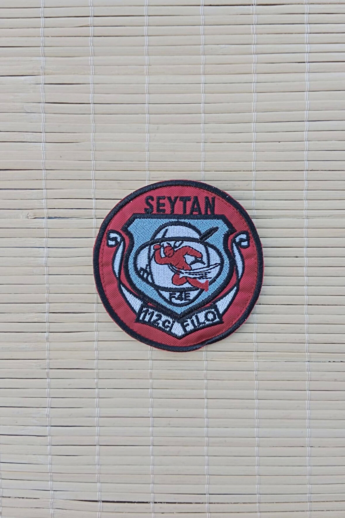seytan 112. filo f 4e yazili nakis islemeli arma patch pec