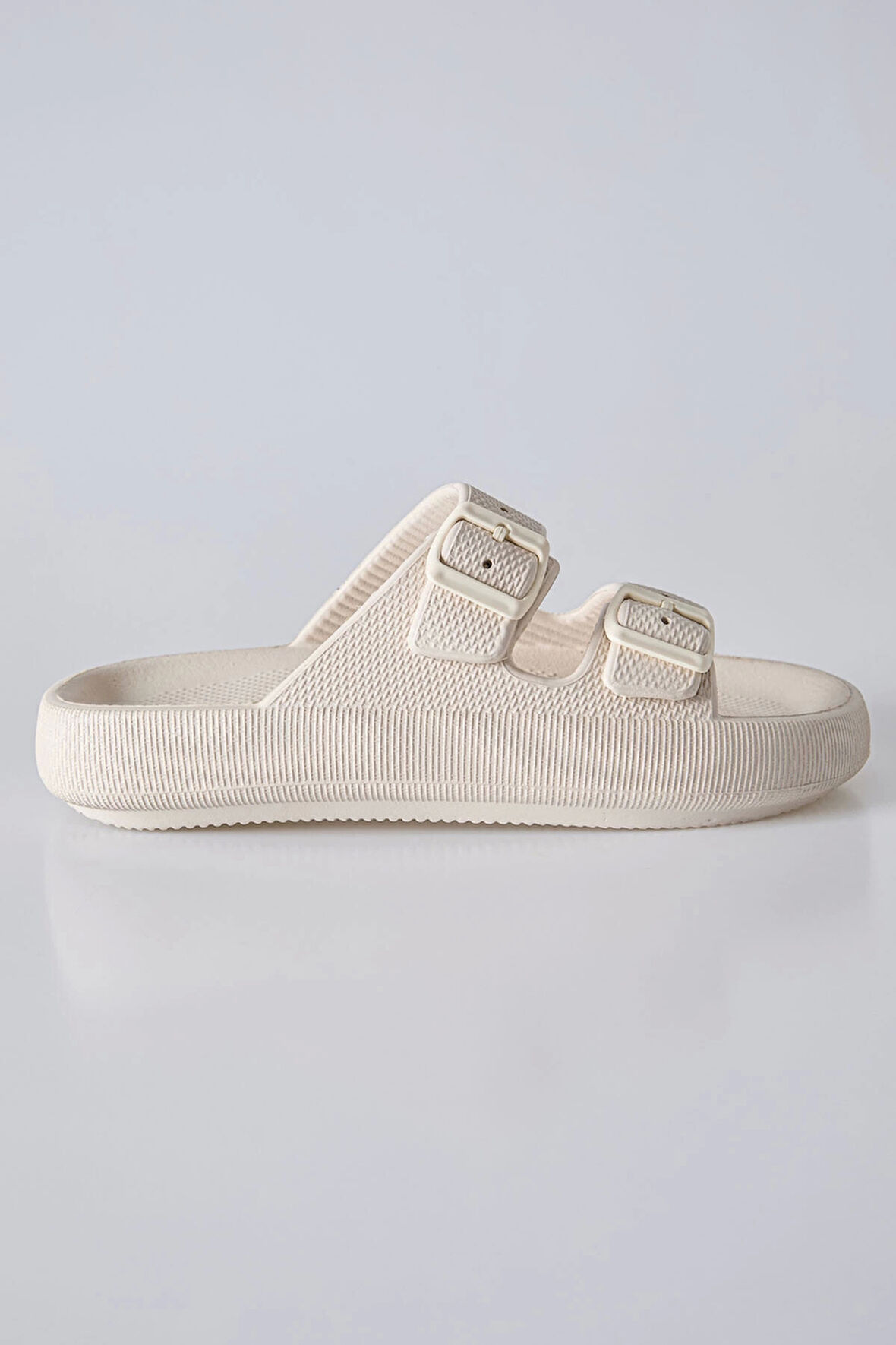 TOMMY LIFE Bej Yüksek Tabanlı Çift Tokalı Erkek Terlik -89302