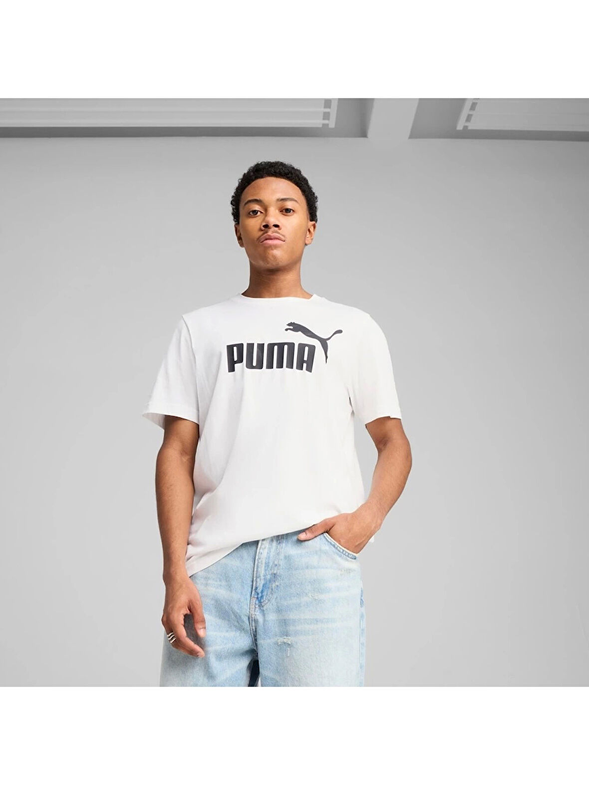 Puma ESS No. 1 Logo Tee Erkek Regular Fit Baskılı Beyaz T-Shirt 68253202