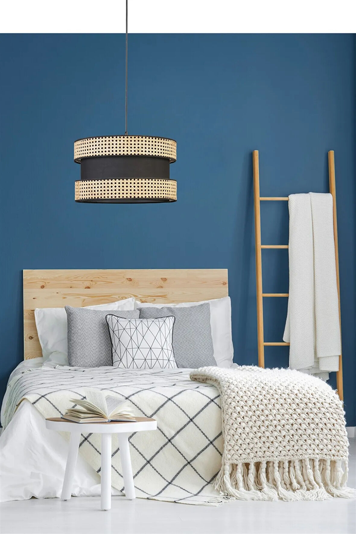 VEGAS TEKLİ RATTAN SARKIT