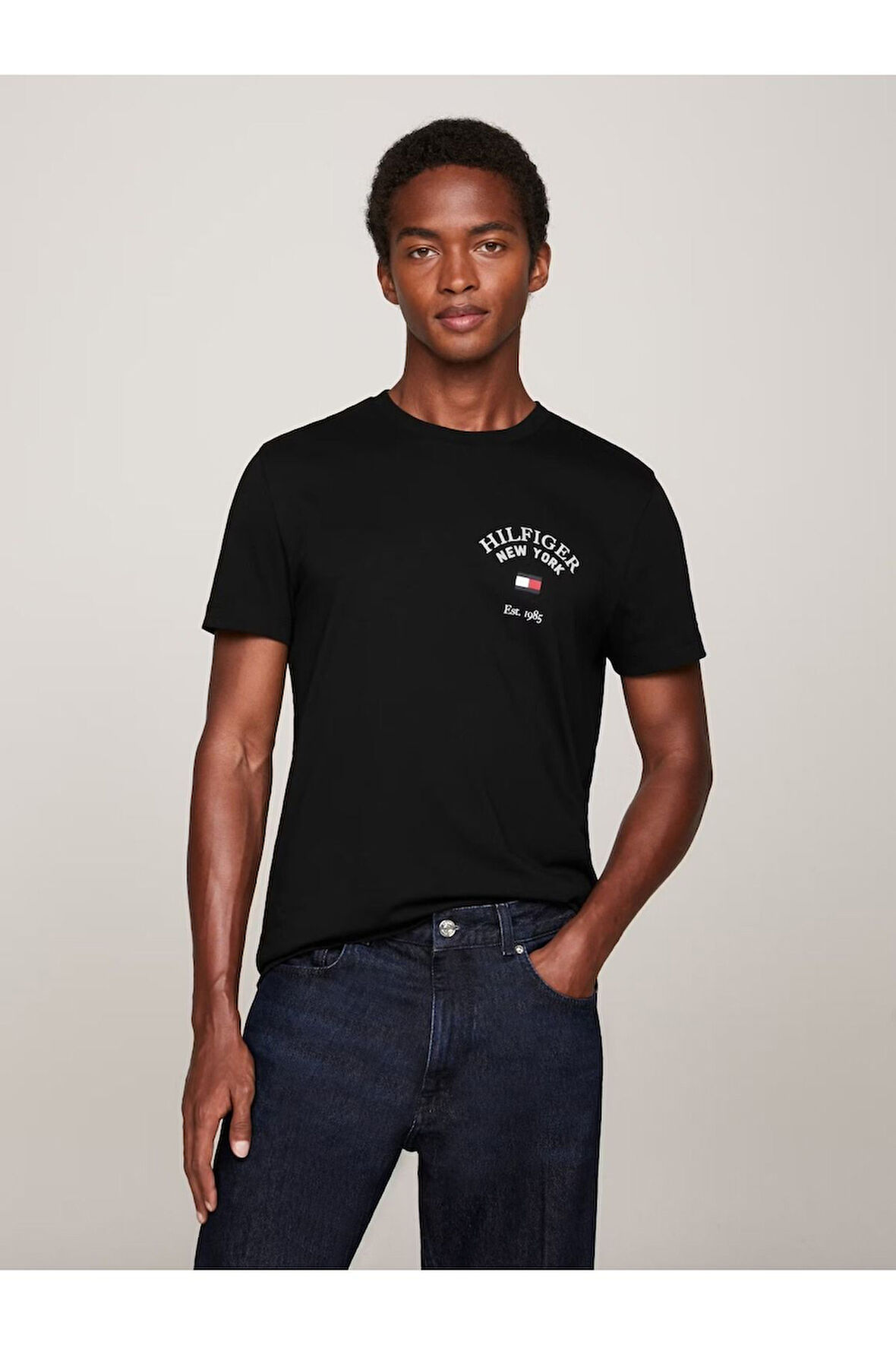 Varsity Kemerli Logo Slim Fit Tişört