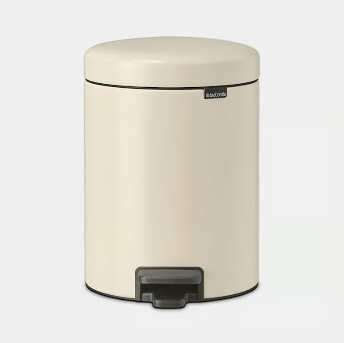 Brabantia Bej Rengi Pedallı Çöp Kutusu 5lt 