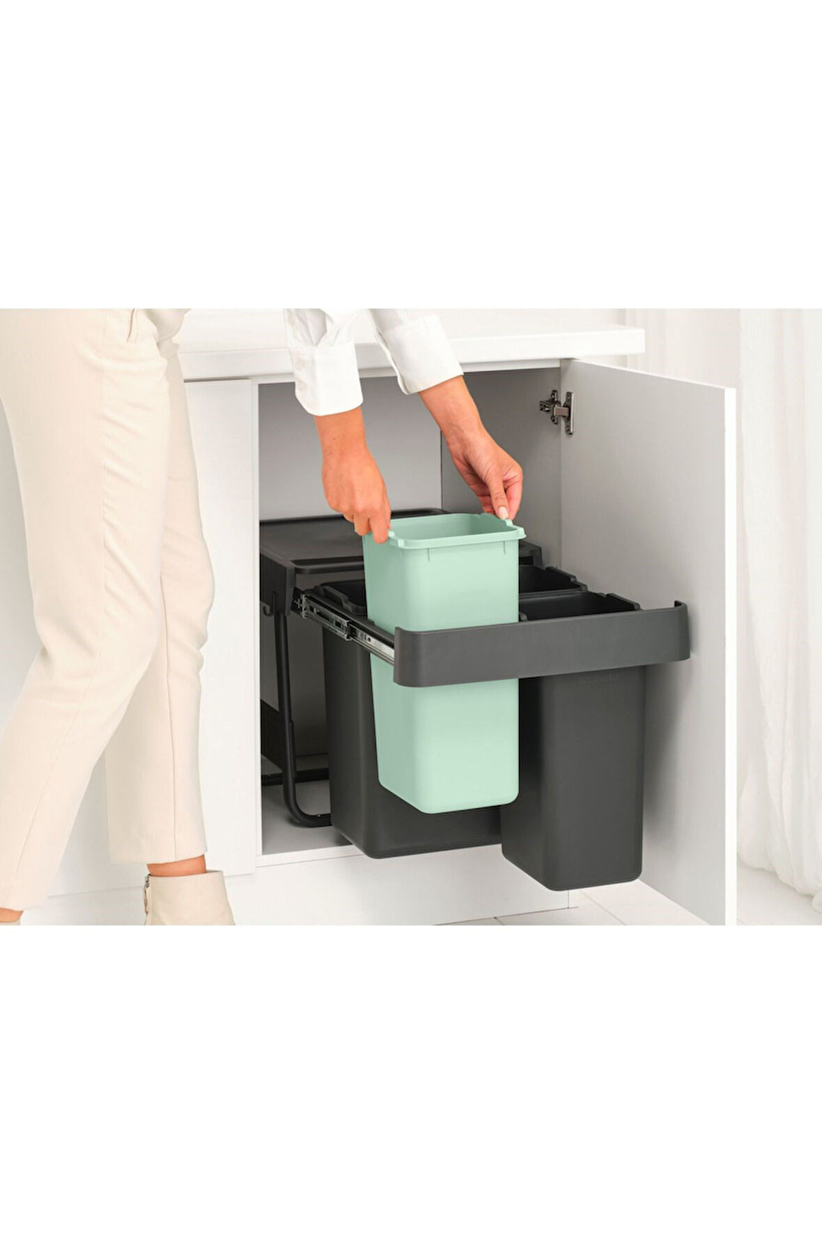 Brabantia Dark Grey Sort&go Buılt–ın Bın Çöp Kutusu 10+10+20lt