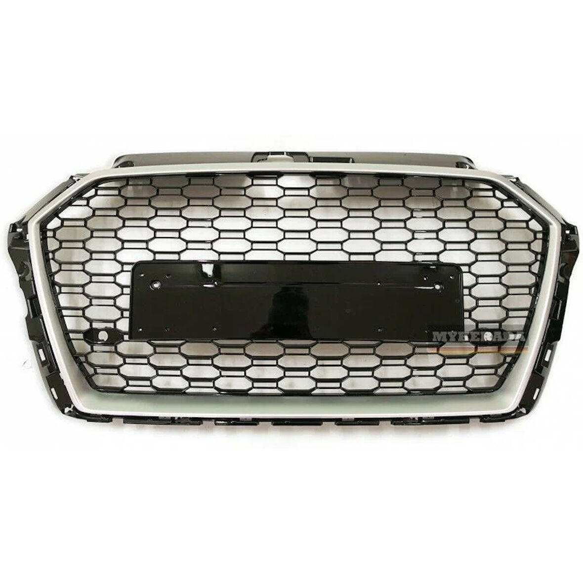 Audi A3 Rs3 2017 Ve Sonrası Kromlu Logosuz Panjur