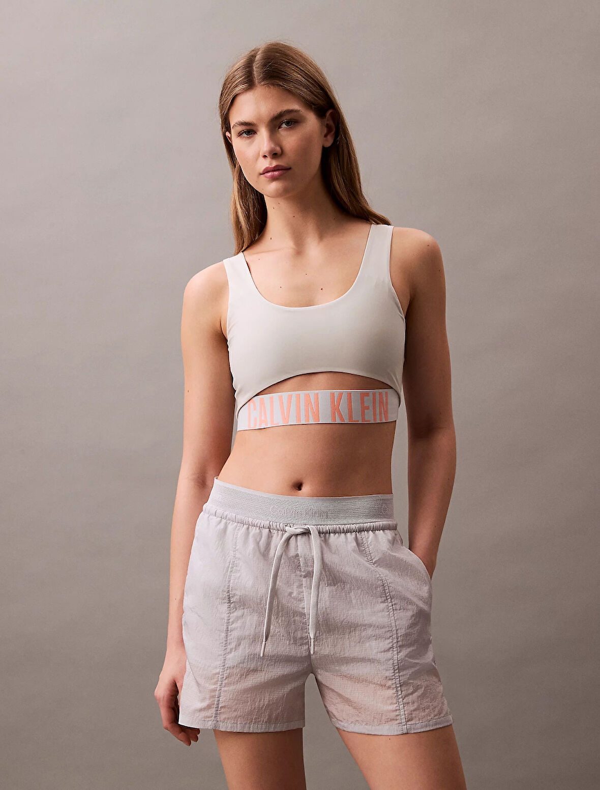Calvin Klein Kadın  Gri Orta Etkili Spor Sütyeni