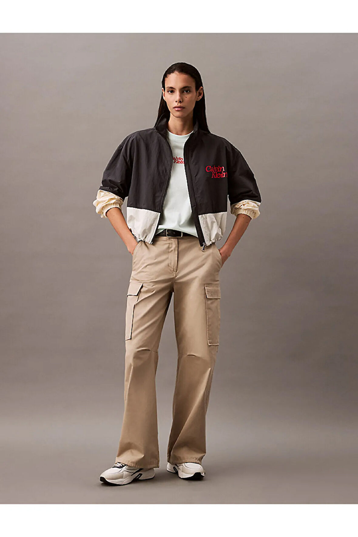 Calvin Klein Kadın Tişört-LV047B851G