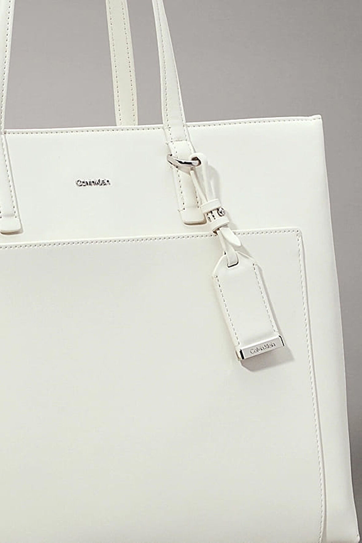 Kadın Ck Must Medium Shopper Omuz Çantası - Ekru | undefined