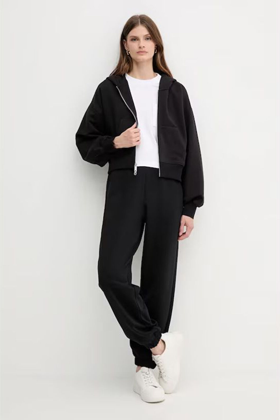 Calvin Klein Kadın Sweatshirt-LV047C216GBLACK