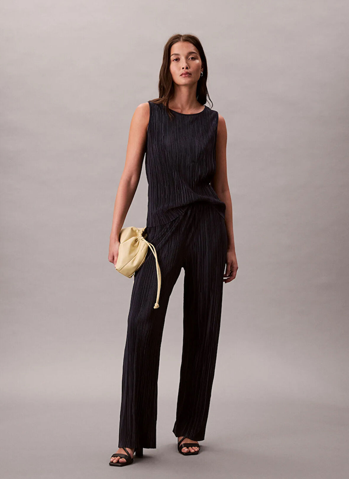 Calvin Klein Yuvarlak Yaka Düz Mavi Kadın Bluz LV044A212GCJM