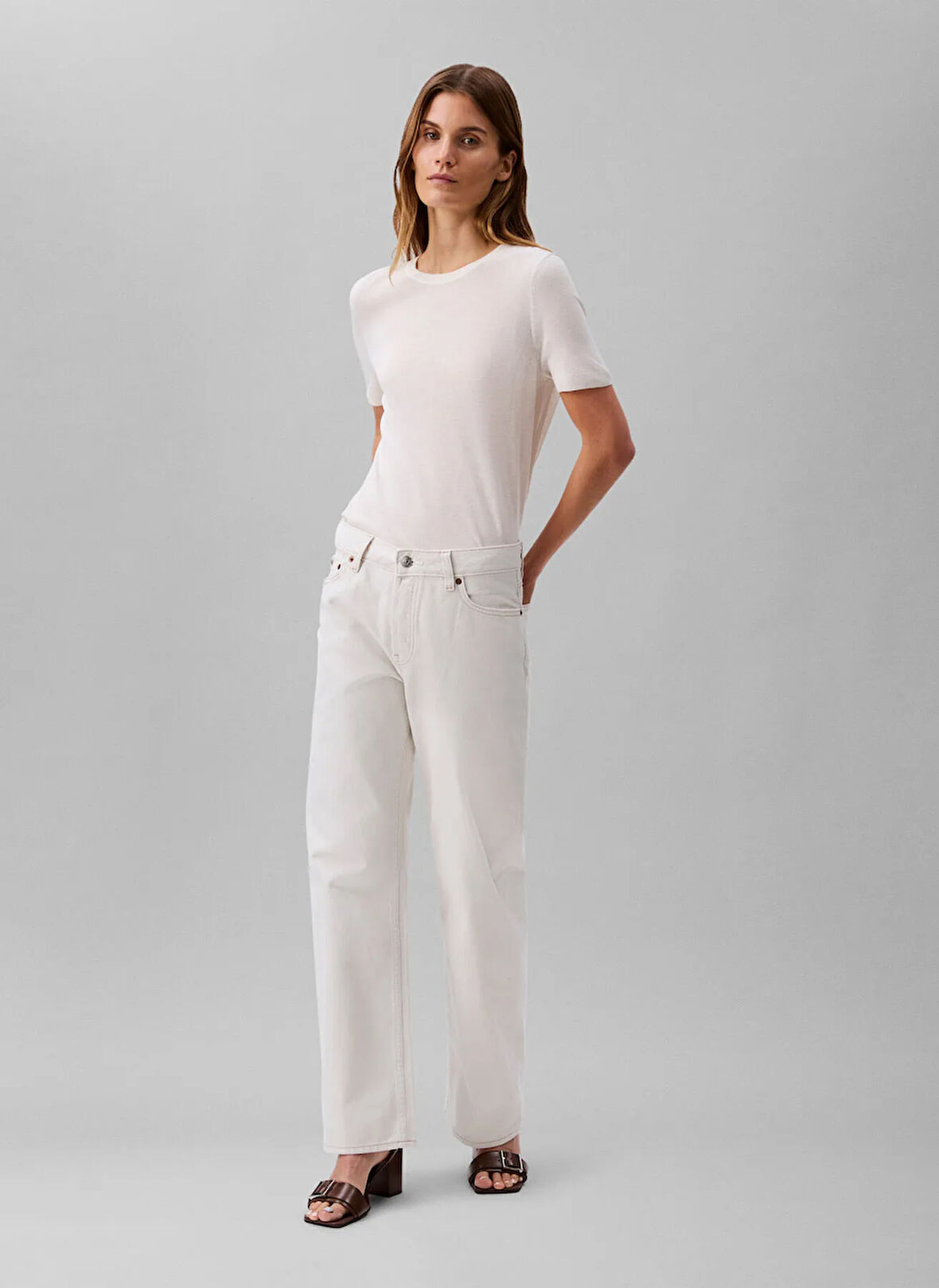 Calvin Klein Jeans Yüksek Bel Düz Paça Straight Beyaz Kadın Denim Pantolon LV047B919GASN