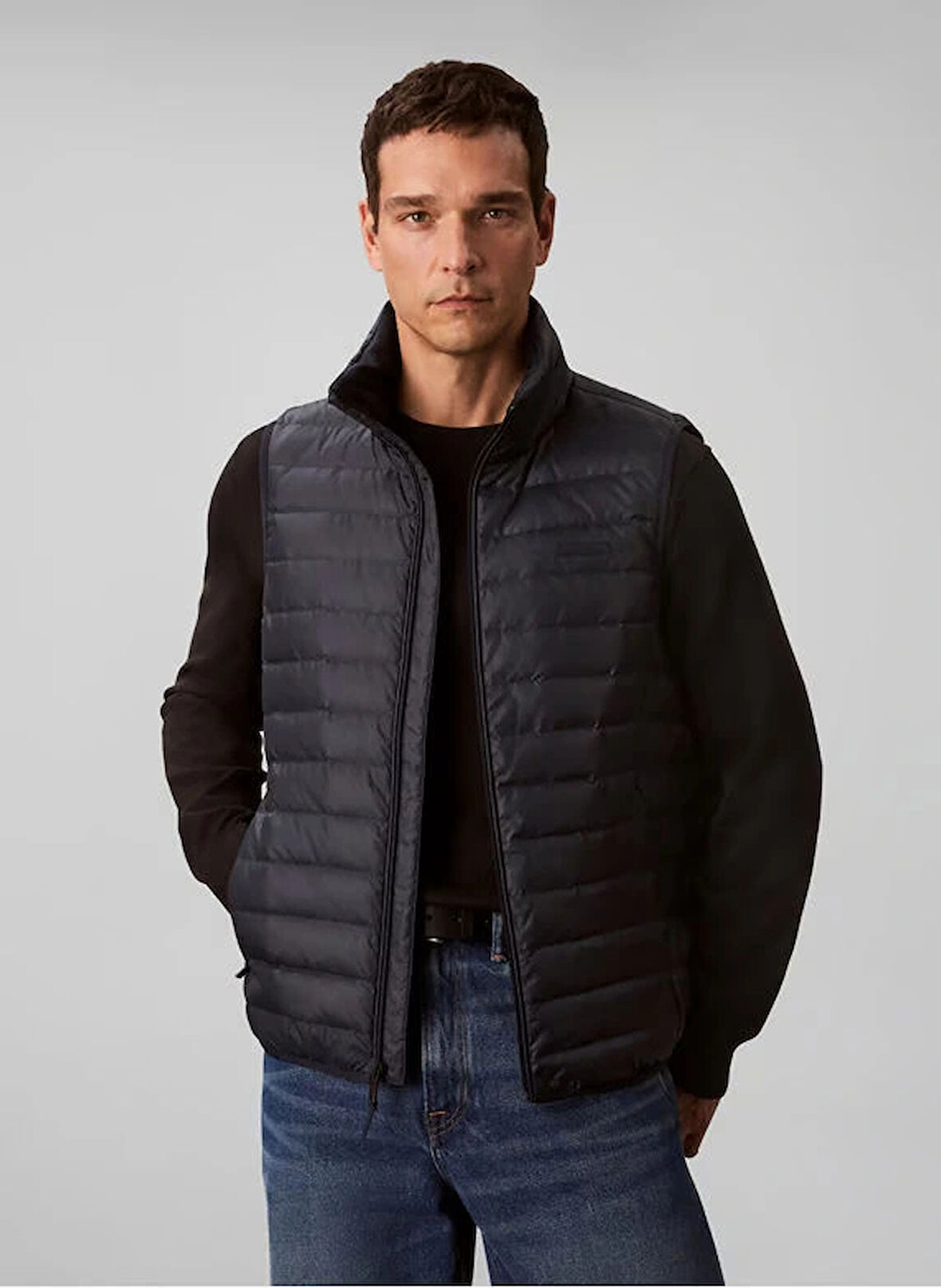 Calvin Klein Kolsuz Hafif Naylon Şişme Erkek Yelek LV04LC509G-CEF